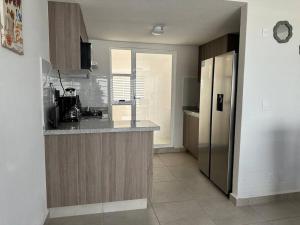 Aries Acapulco con club de playa torre 5