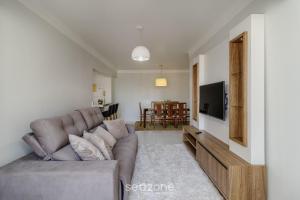 Apto vista mar c churrasq. na orla BC CET1604