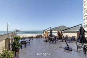 Apto vista mar c churrasq. na orla BC CET1604