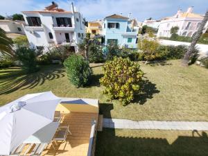 Vilamoura Beach Villa with Private Pool