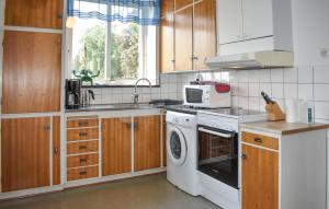 Lovely Home In Tomelilla