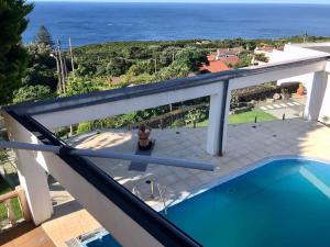 Sky T2, Vista Mar e Piscina em Varadouro, Faial