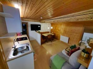 Standard Two-Bedroom Apartment with Balcony room in Haus Groder