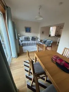 Aberfeldy Holiday Apartment - 阿伯费尔迪