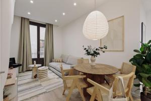 Praiano - 2 bedrooms, balcony and terrace in Ciutat Vella
