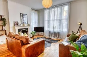 Dudley-spacious Exec 1 Bed - Long Stay - Parking! - 提普顿