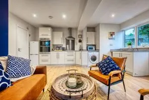 Dudley-5 Beds-contractors-parking-long Stay! - 提普顿