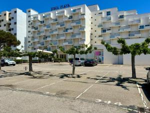 *Au Lydia* Appartement vue sur mer, avec piscine.