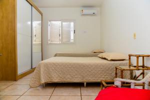 Charmosa casa em Maresias, pe na areia c piscina