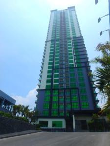 Elite, sea view,beach 200 meters