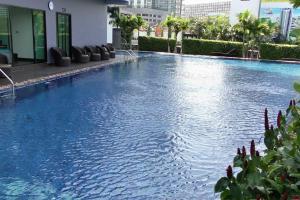 Elite, sea view,beach 200 meters