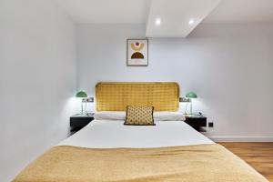 Apartamentos Beatriz by gaiarooms