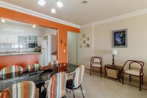 Apartamento pé na areia com vista mar CET802