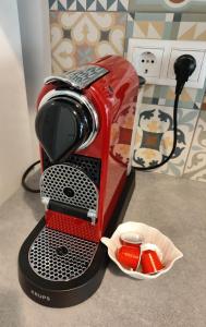 Κοντα στην Ακροπολη