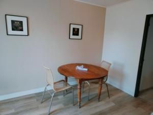 Maisons de vacances Logement chaleureux et parking : photos des chambres