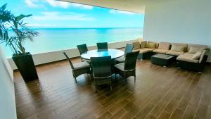 Sifnos Spacious Apartment close Chicxulub