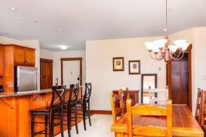 Stonegate Resort Unit A104