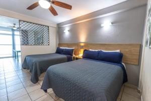 Torreblanca Beach Hotel and Suites Guayabitos - Desayuno y Comida Incluido