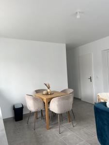 Appartements Appartement moderne et spacieux avec terrasse privee 1 : photos des chambres
