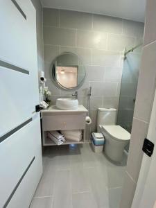 Sun on the bay beach hotel