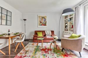 Charming 1BR apartment with terrace Le Marais Paris Center