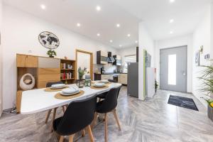 Rheinland Apartments - Stilvolle, moderne Unterkunft mit kostenfreiem WLAN und Parkplatz