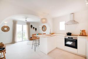 Casa Benissima - Villa with large swimming pool and sea view - Benissa