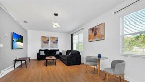 Amazing Vacation Home 6BD4BA at Bella Vida BV4509