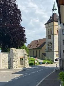 Zentrales Schloss Apartment - Oberhegi