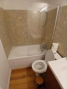 Studio 20m2 - stationnement gratuit - WiFi