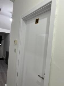 Oxborne Rooms UK - Plaistow