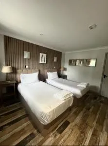 Aspen, Country Chalet located In Pegsdon - 谢福德