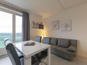Cozy beach side apartment