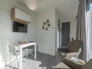 Holiday home with spacious enclosed garden