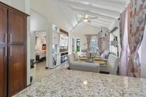 Fully Air Conditioned Colbeck Manor - The Geenie Gates - Treadlight