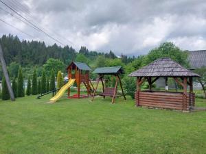 Верховинська Хата