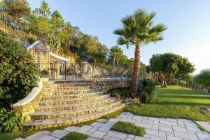 Villas Villa Oneiro, vue imprenable a Theoule-sur-mer : photos des chambres