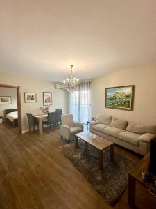 KK apartment Air Albania-centrally located