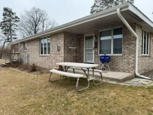 Nitschke's Resort Cabin #15 - Hazelhurst