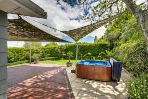 Sunny Oasis - Havelock North Retreat