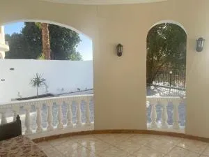 villa on Nile - Jazīrat al ‘Awwāmīyah