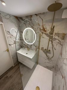 Appartements MarbleMood Spa : photos des chambres