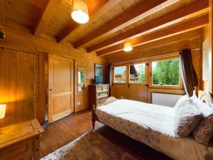 Alpine Lodge