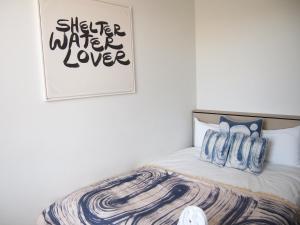 Standard Queen Room room in Beach Road Hotel