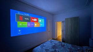 Appartements Le carmes - Retroprojecteur - Hypercentre Orleans : photos des chambres
