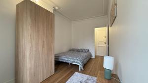 Appartements Le carmes - Retroprojecteur - Hypercentre Orleans : photos des chambres