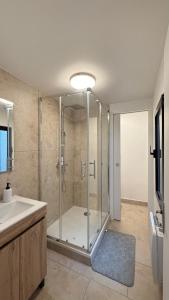 Appartements Le carmes - Retroprojecteur - Hypercentre Orleans : photos des chambres