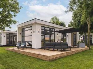 Luxurious holiday home nearby the Lower Rhine - Maurik