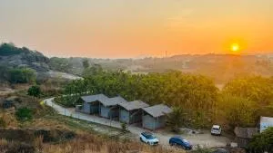 The Rover's Camps - Kunigal