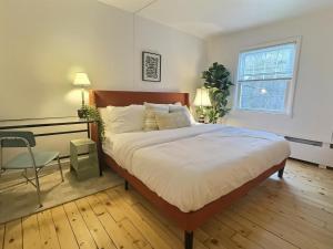 Hibernal33 - Private Room on Access Road